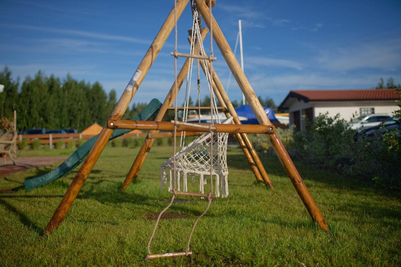 Czapla Stare Sady Bed & Breakfast Mikołajki Екстериор снимка