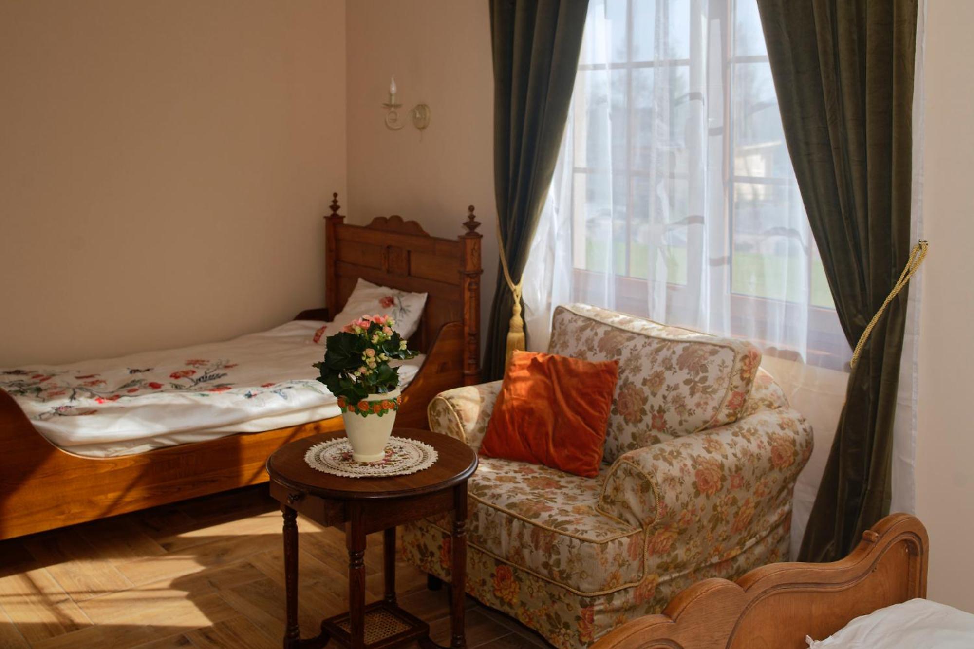 Czapla Stare Sady Bed & Breakfast Mikołajki Екстериор снимка